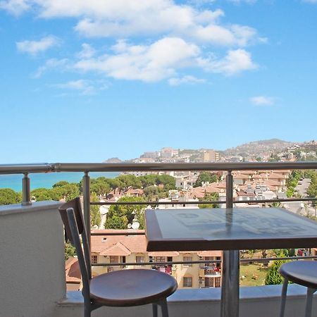 Blue Sea Hotel & Spa Kuşadası Ngoại thất bức ảnh