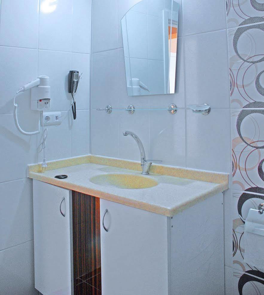 Blue Sea Hotel & Spa Kuşadası Ngoại thất bức ảnh
